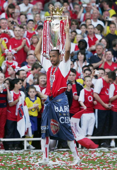 呈同步走高 呈同步走高